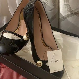 Gucci Shoe